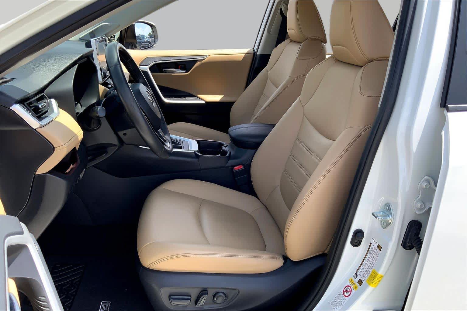 2019 Toyota RAV4 Limited Blizzard Pearl at AutoNation USA Katy