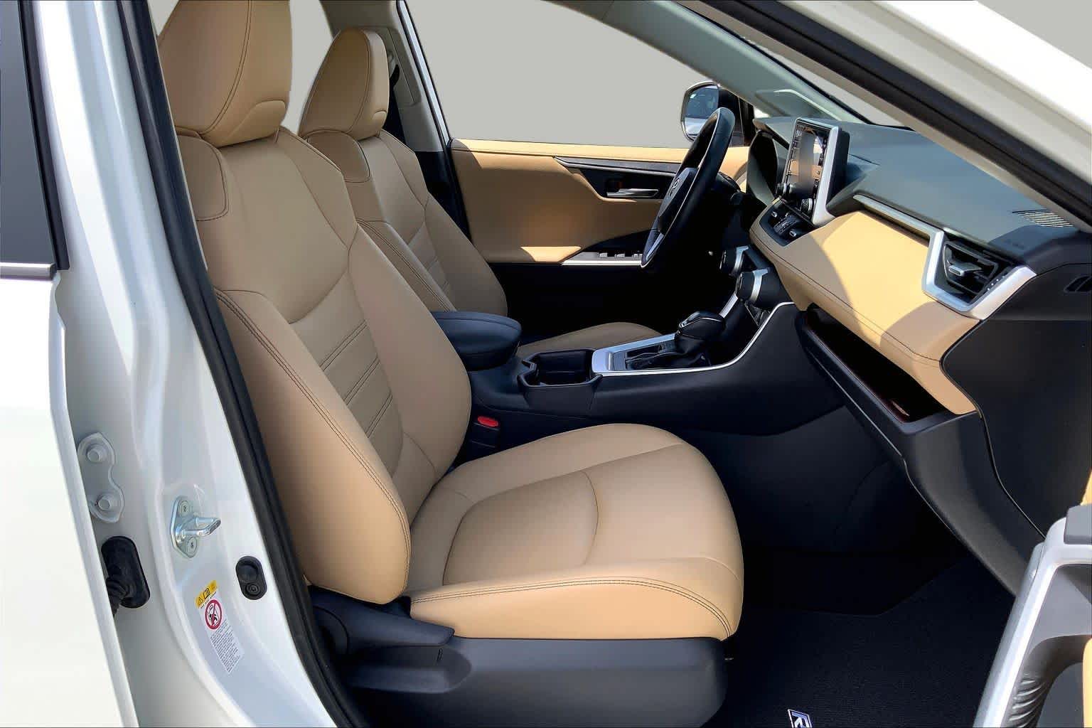 2019 Toyota RAV4 Limited Blizzard Pearl at AutoNation USA Katy