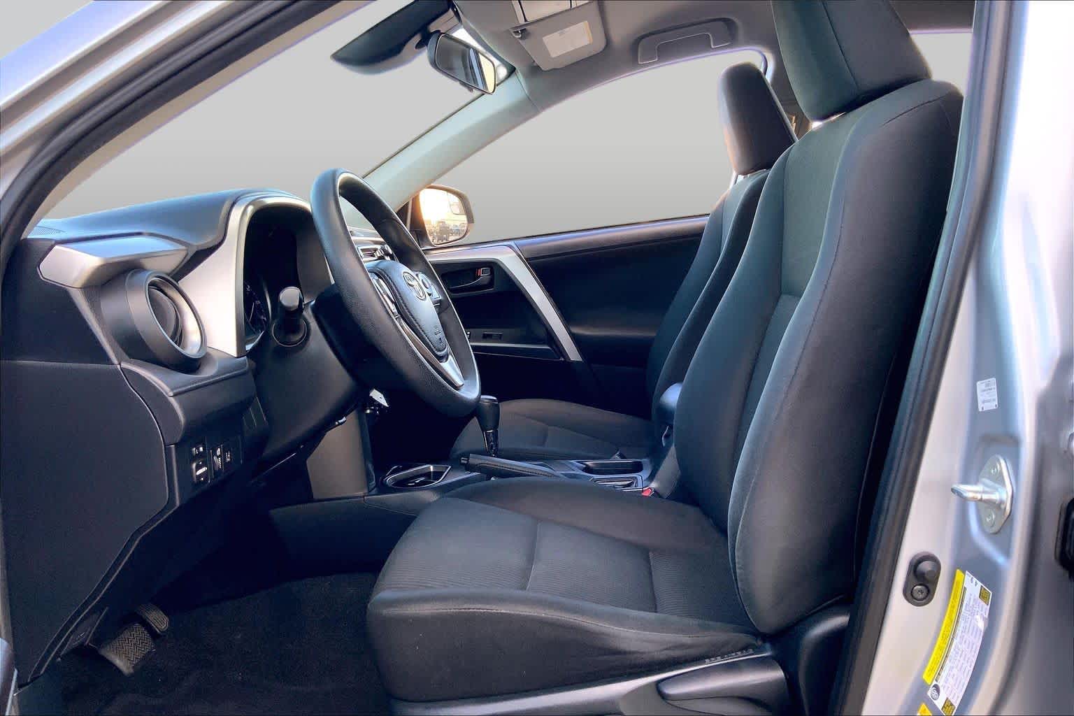 2018 Toyota RAV4 LE Silver Sky Metallic at AutoNation USA Katy