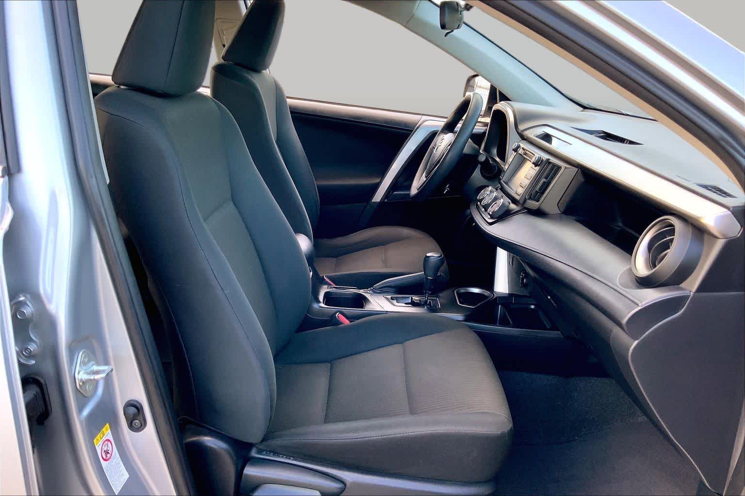 2018 Toyota RAV4 LE Silver Sky Metallic at AutoNation USA Katy