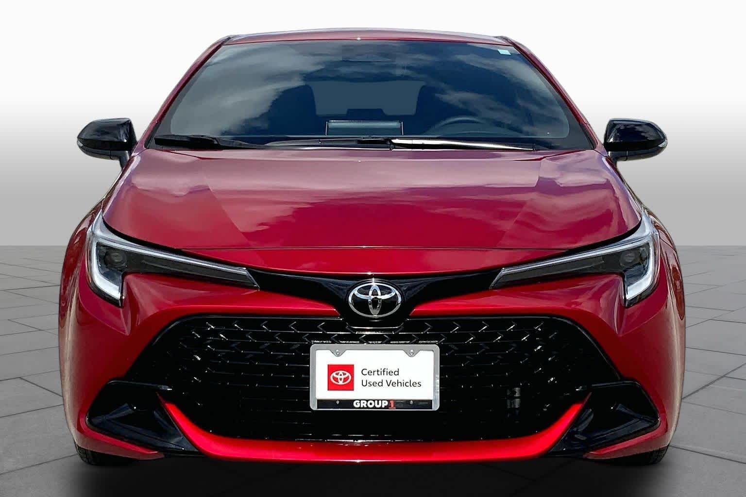 2026 Toyota Corolla Hatchback SE - 3