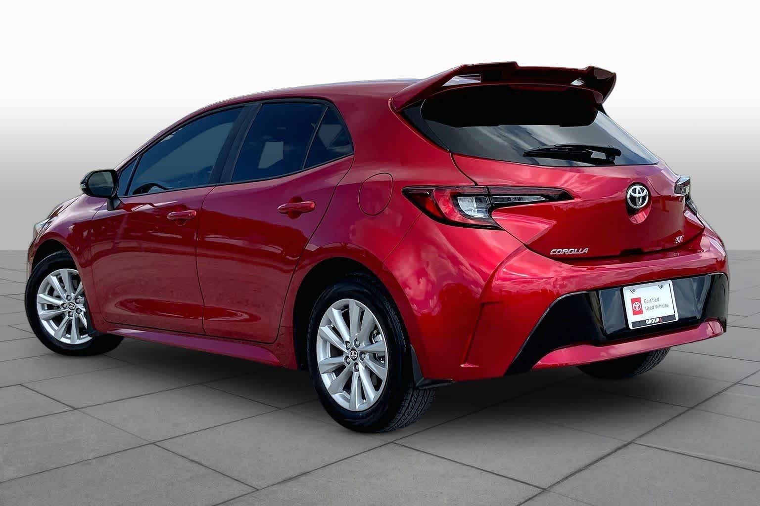 2026 Toyota Corolla Hatchback SE - 11