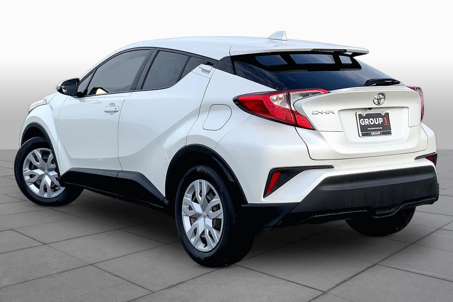 2021 Toyota C-HR LE - 11