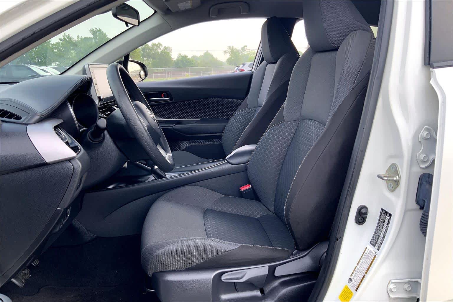 2021 Toyota C-HR LE - 7