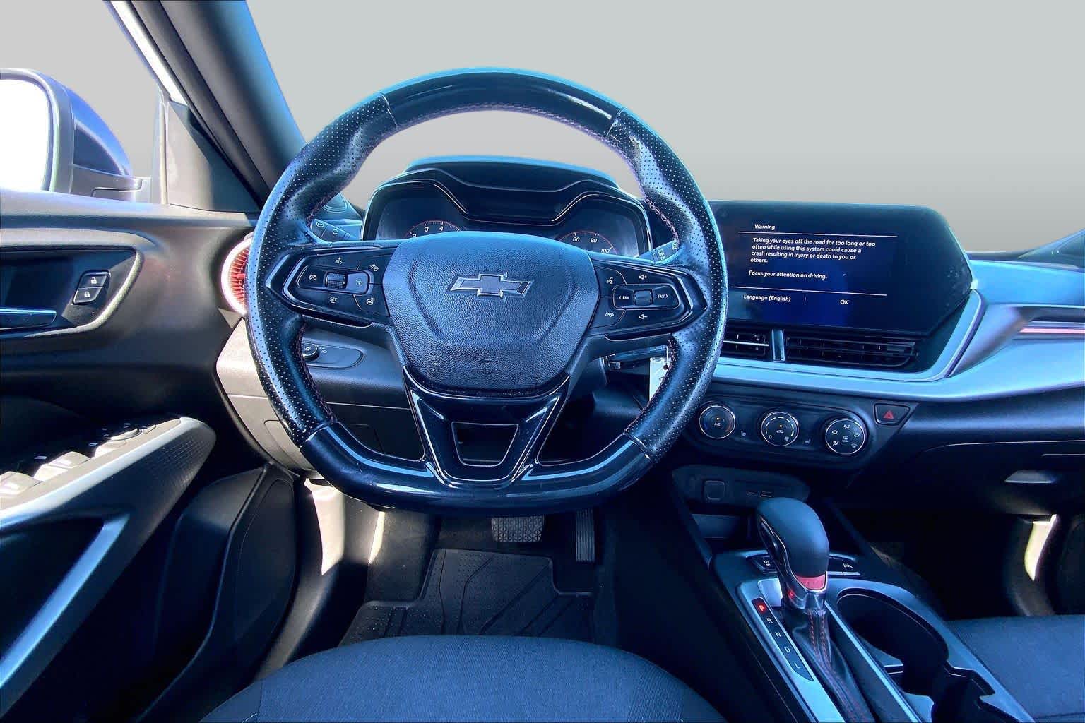 2024 Chevrolet Trax photo 6 of 36