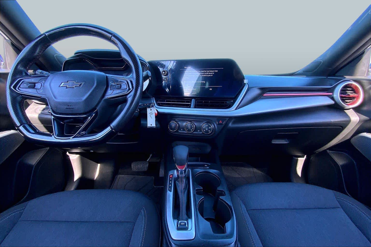 2024 Chevrolet Trax photo 15 of 36