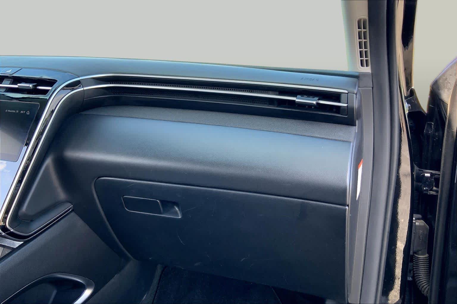 2024 Hyundai Tucson Hybrid SEL Convenience Black Pearl at Mac Haik Ford