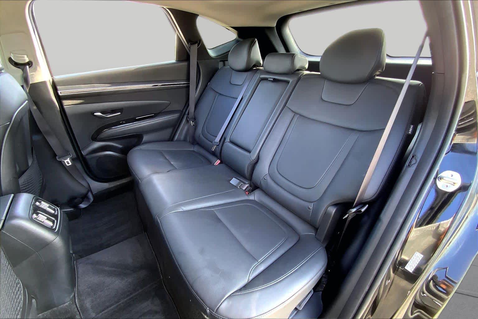 2024 Hyundai Tucson Hybrid SEL Convenience Black Pearl at Mac Haik Ford