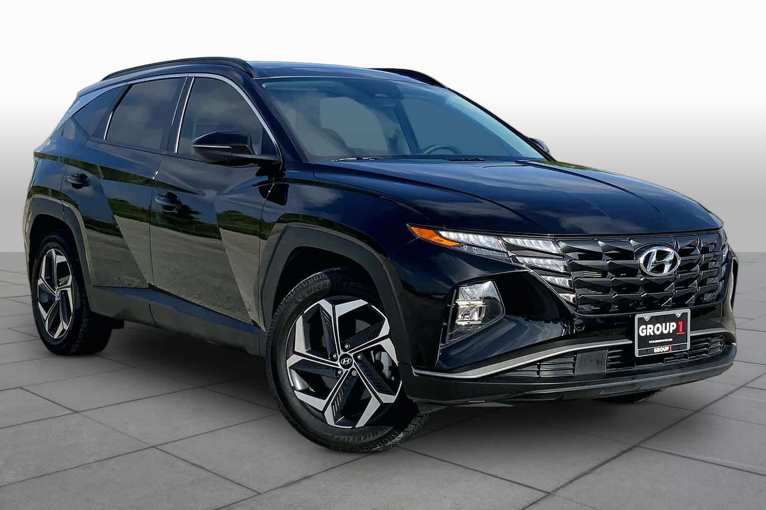2024 Hyundai Tucson Hybrid SEL Convenience Black Pearl at Mac Haik Ford