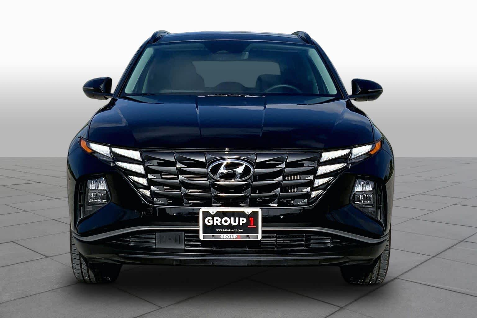 2024 Hyundai Tucson Hybrid SEL Convenience Black Pearl at Mac Haik Ford