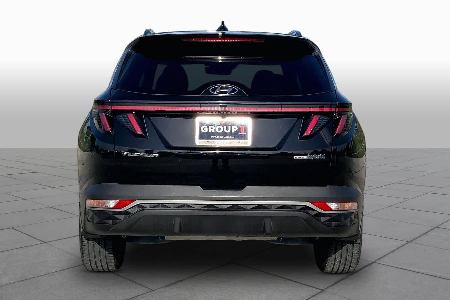 2024 Hyundai Tucson Hybrid SEL Convenience Black Pearl at Mac Haik Ford