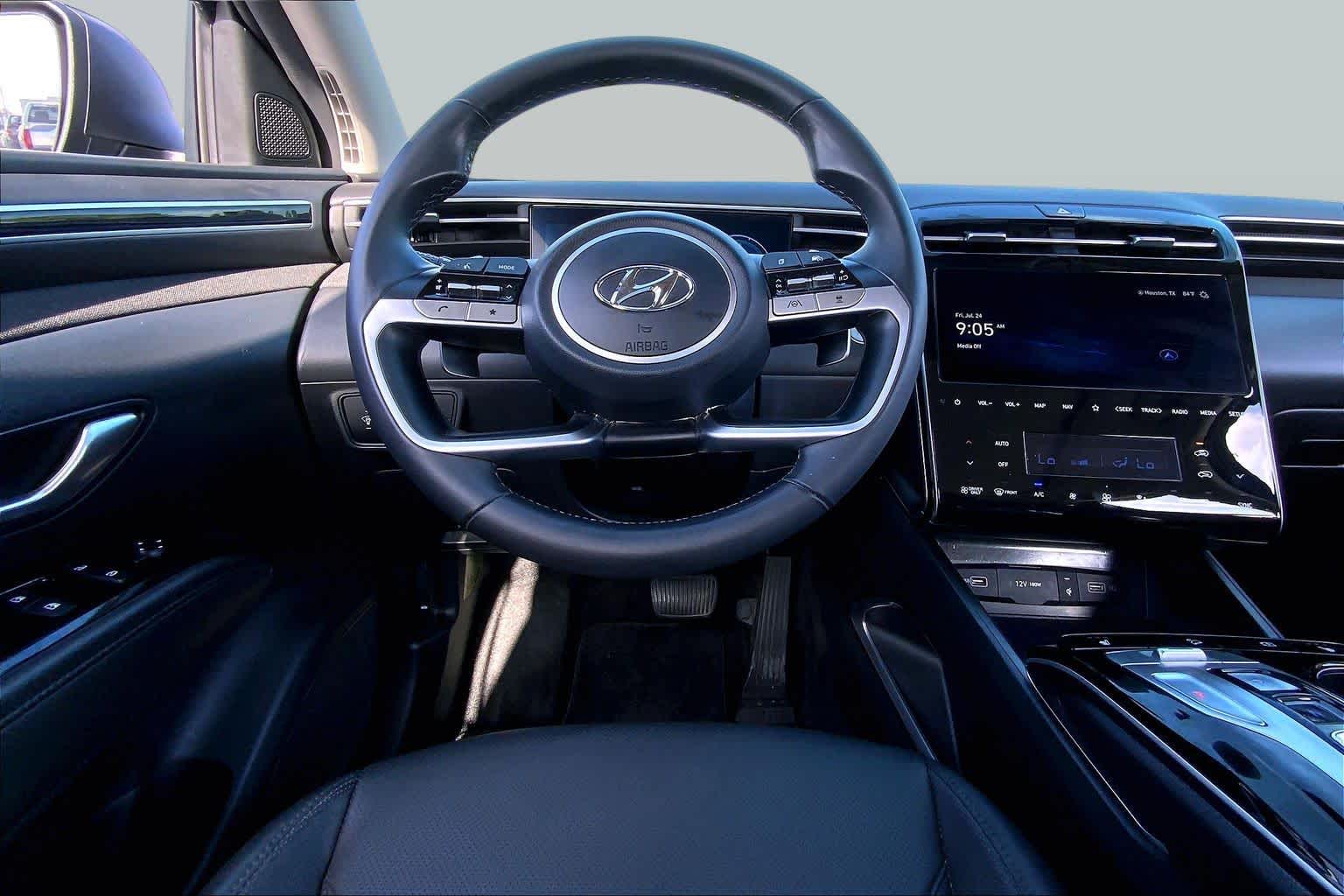 2024 Hyundai Tucson Hybrid SEL Convenience Black Pearl at Mac Haik Ford
