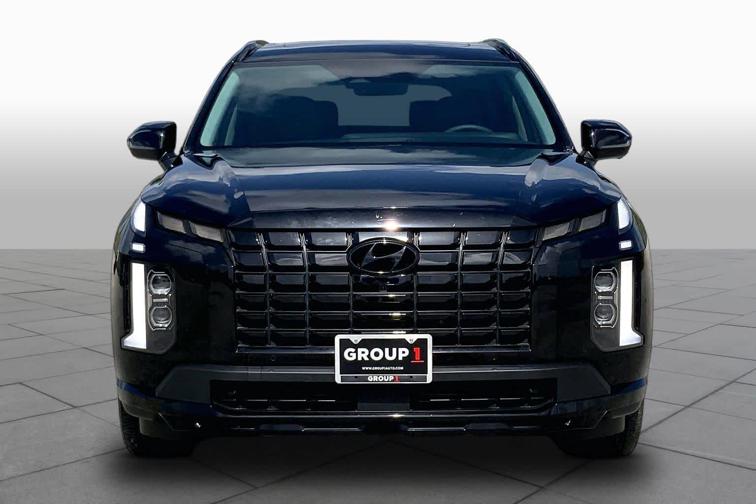 2025 Hyundai Palisade XRT Abyss Black Pearl at Sterling McCall Nissan