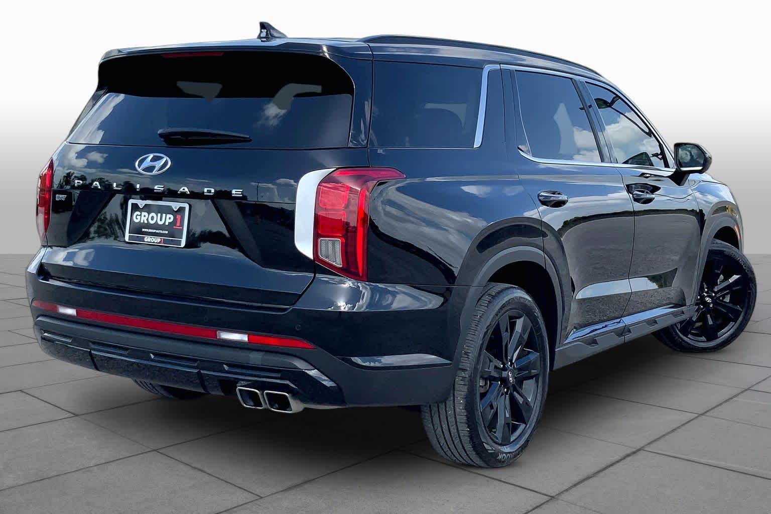 2025 Hyundai Palisade XRT Abyss Black Pearl at Sterling McCall Nissan