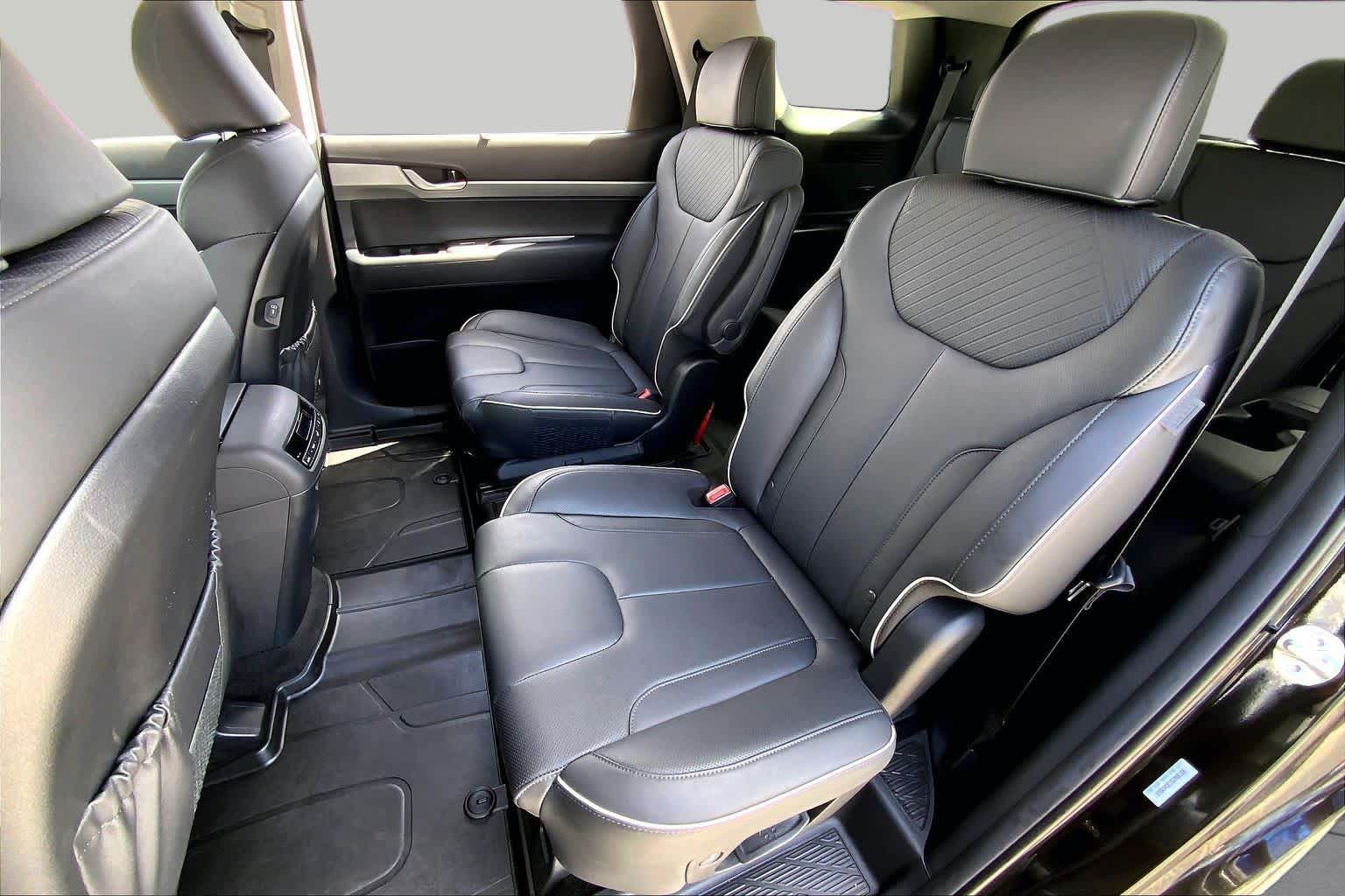 2025 Hyundai Palisade XRT Abyss Black Pearl at Sterling McCall Nissan