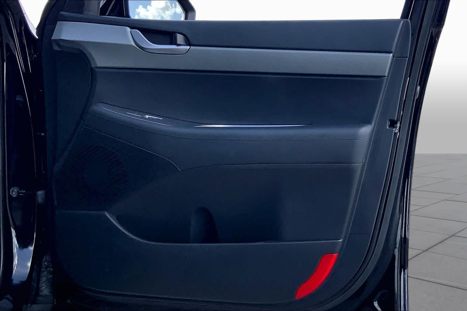 2025 Hyundai Palisade XRT Abyss Black Pearl at Sterling McCall Nissan
