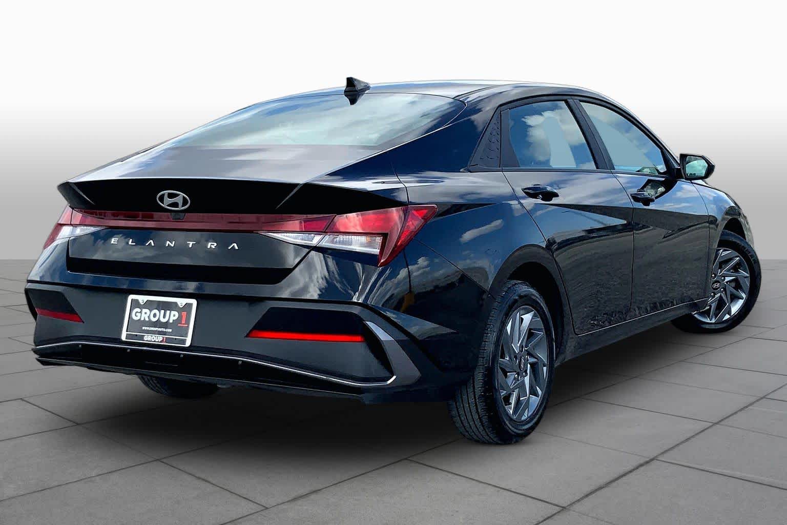 2024 Hyundai Elantra SEL Abyss Black at Friendly Ford Crosby