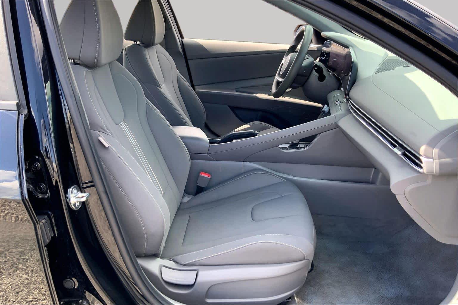2024 Hyundai Elantra SEL Abyss Black at Friendly Ford Crosby