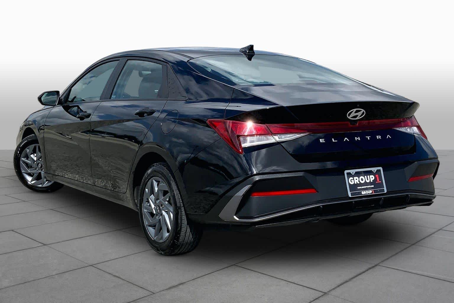 2024 Hyundai Elantra SEL Abyss Black at Friendly Ford Crosby