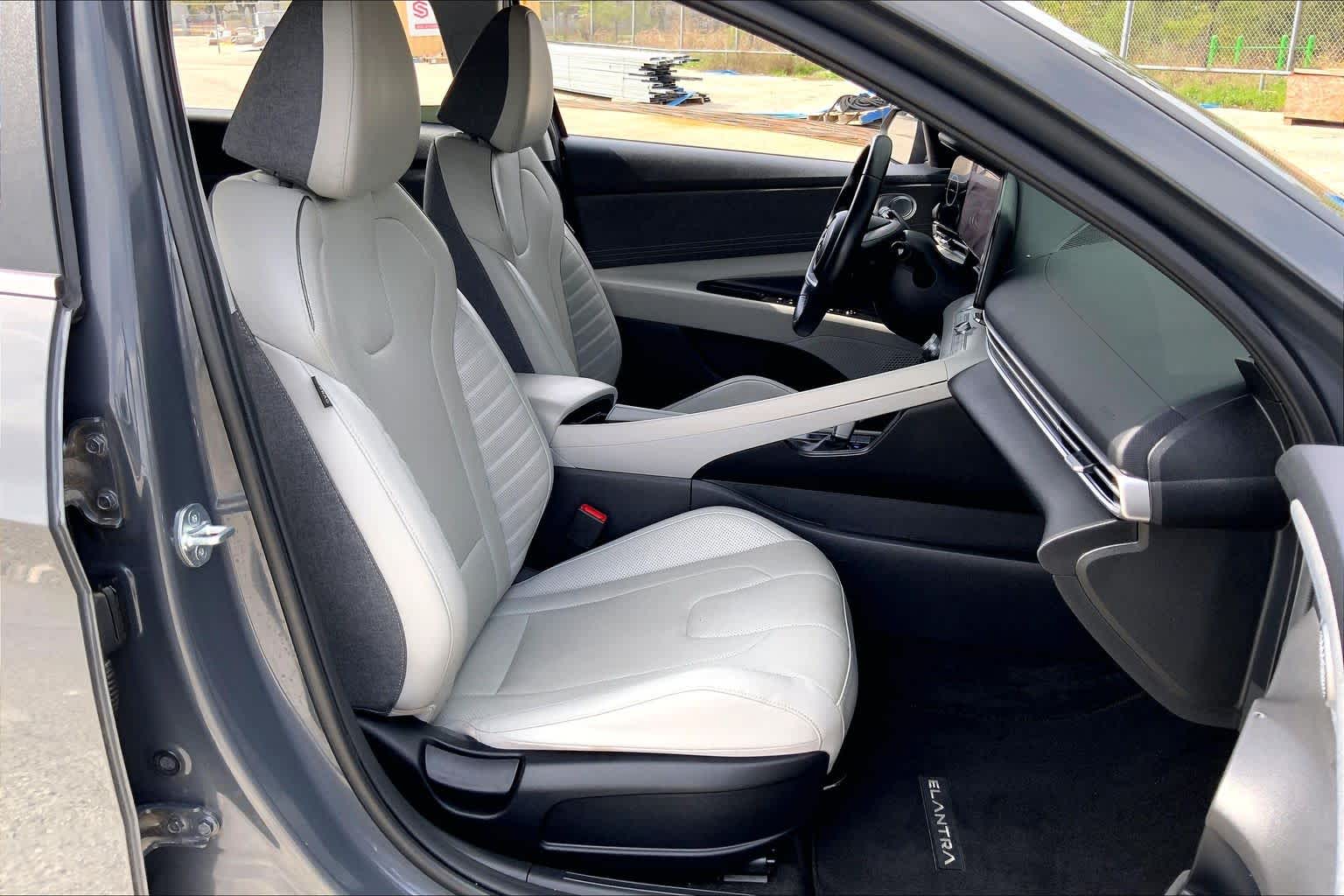 2023 Hyundai Elantra Limited - 8