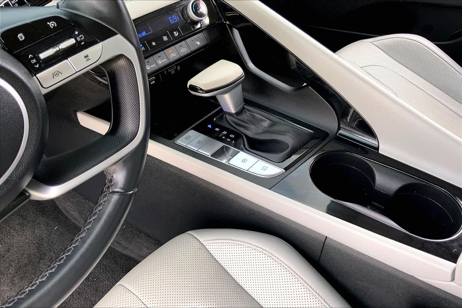 2023 Hyundai Elantra Limited Ecotronic Gray at HGreg Houston