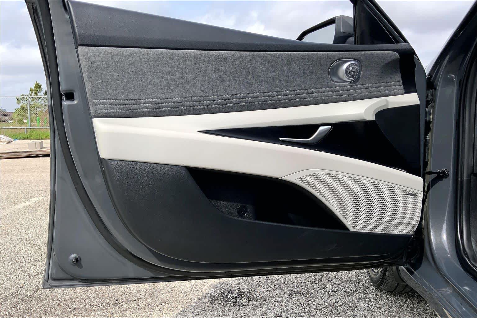 2023 Hyundai Elantra Limited Ecotronic Gray at HGreg Houston