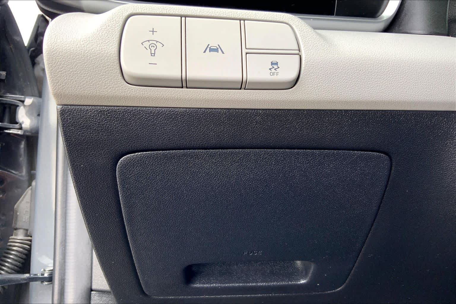 2023 Hyundai Elantra Limited Ecotronic Gray at HGreg Houston