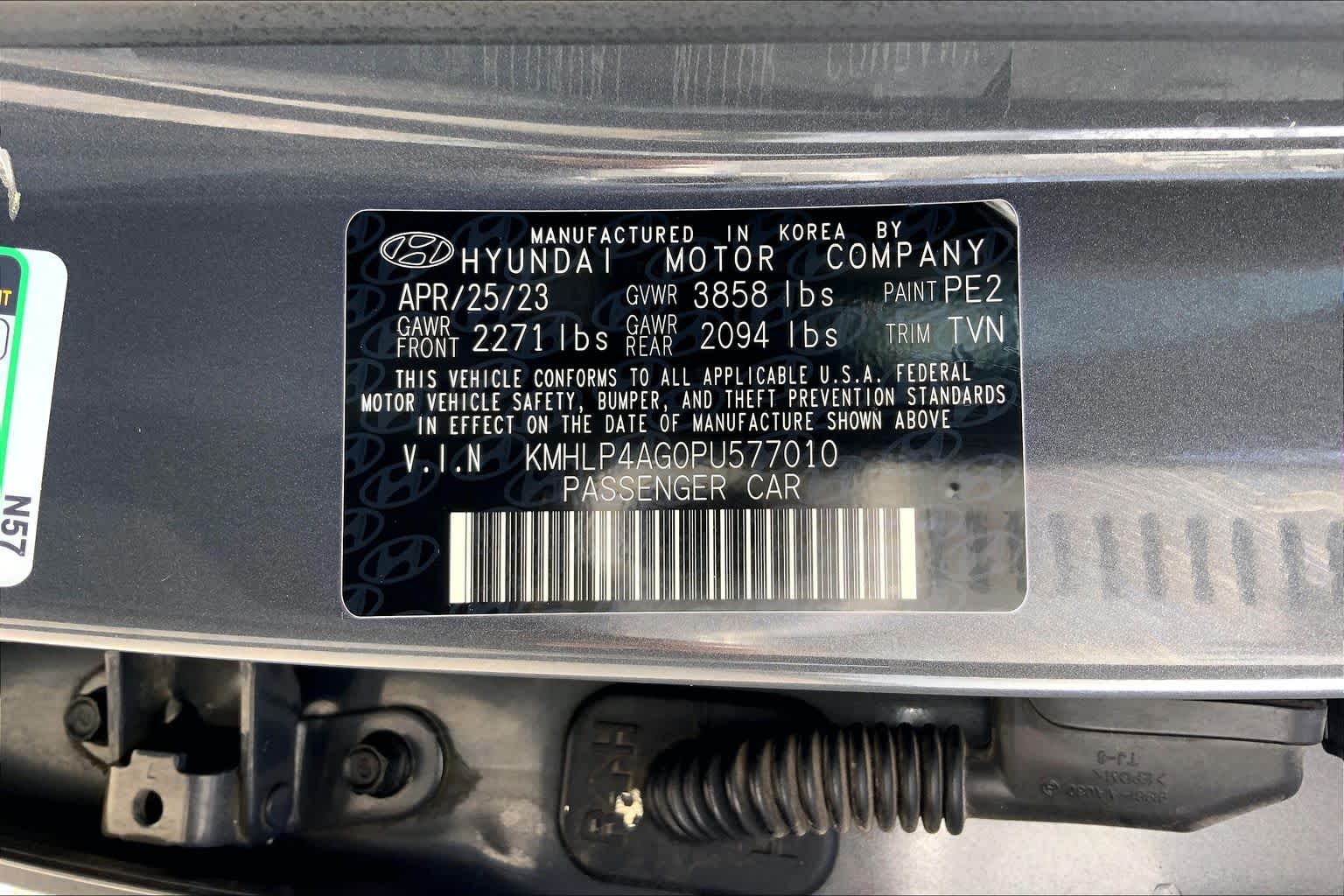 2023 Hyundai Elantra Limited Ecotronic Gray at HGreg Houston