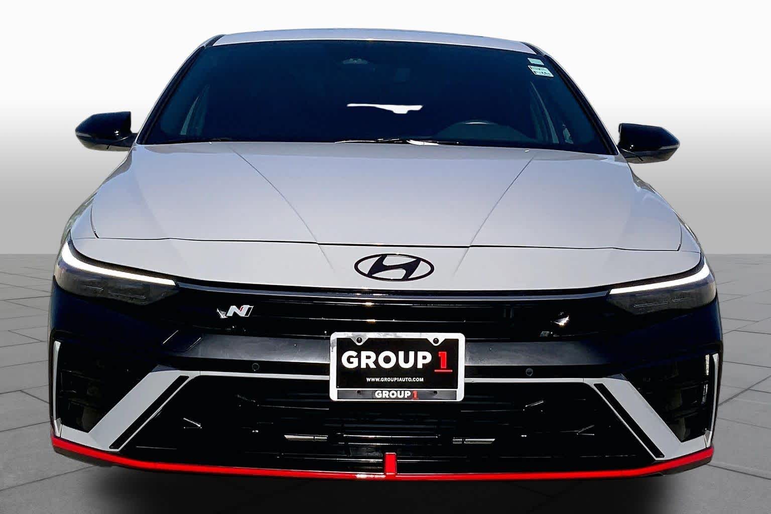 2025 Hyundai Elantra N photo 4 of 33