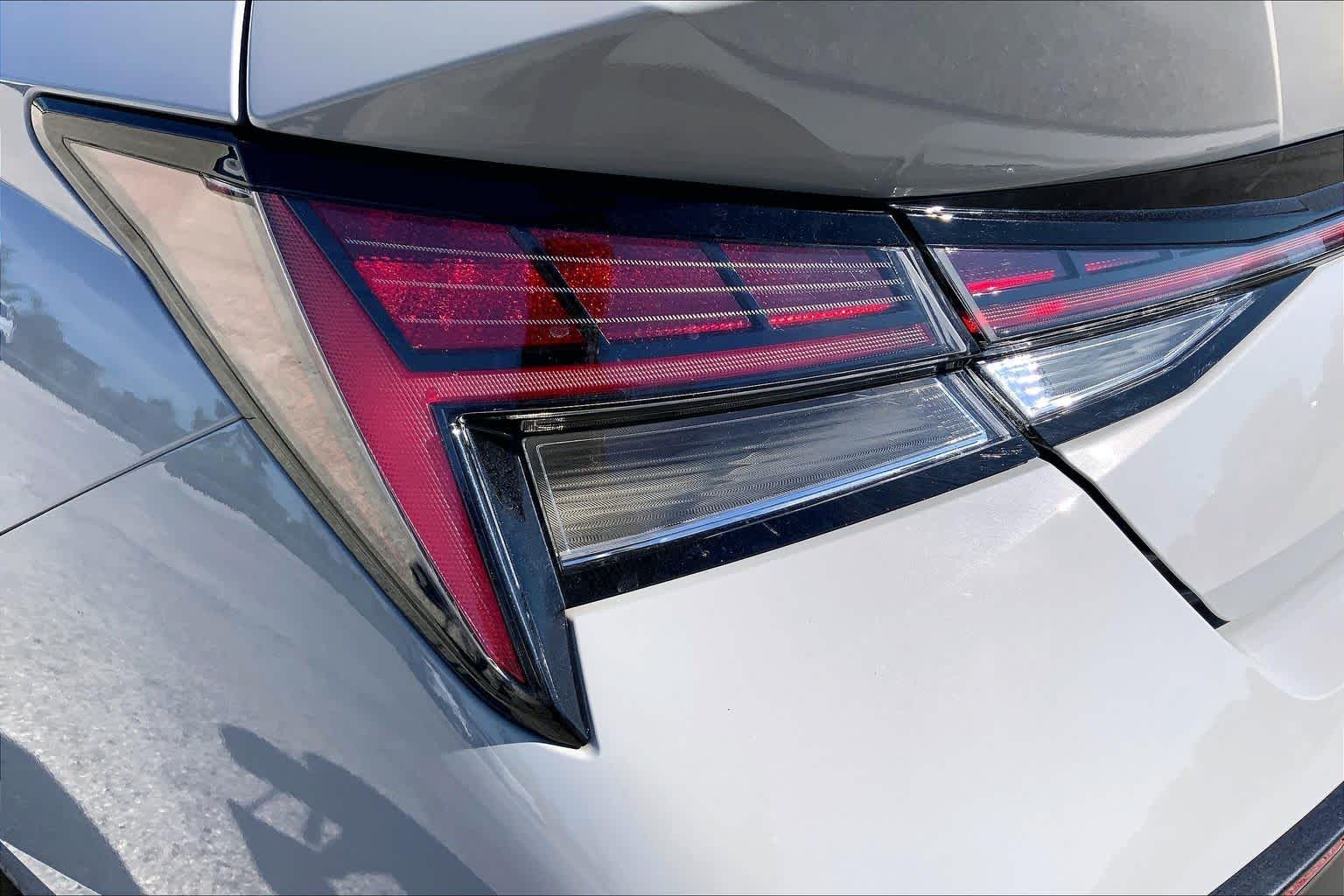 2025 Hyundai Elantra N photo 28 of 33