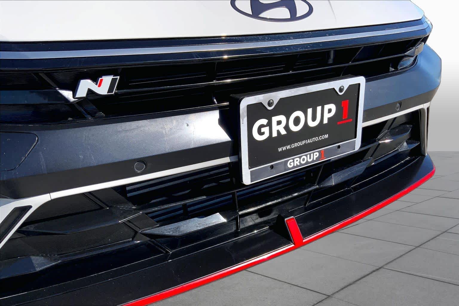 2025 Hyundai Elantra N photo 29 of 33