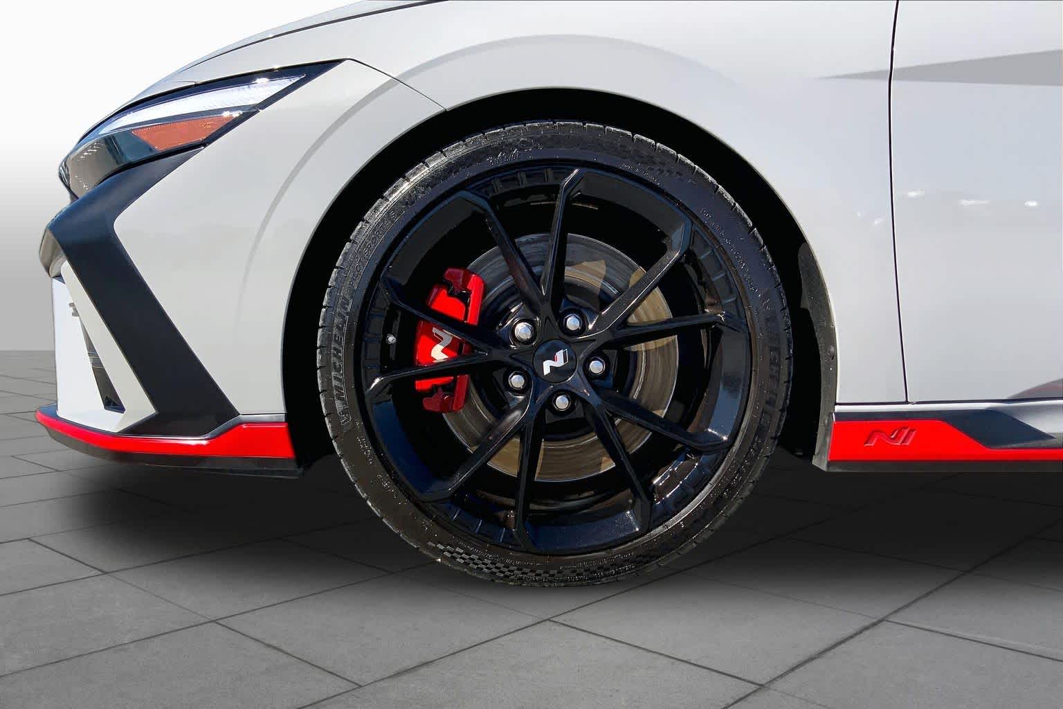 2025 Hyundai Elantra N photo 11 of 33