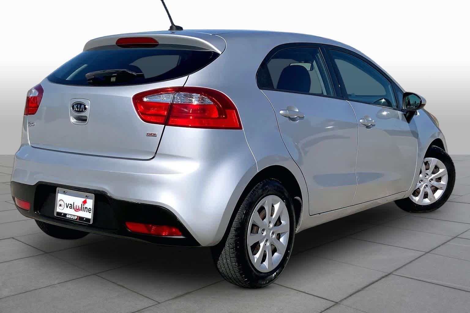 2012 Kia Rio photo 13 of 35
