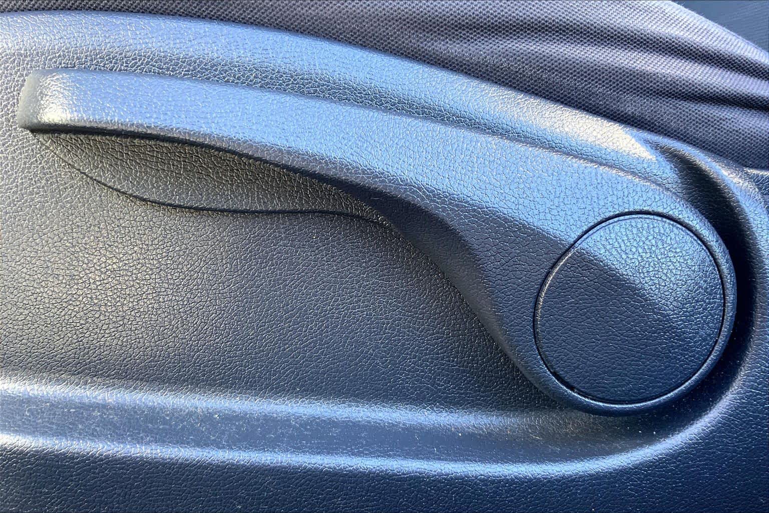 2012 Kia Rio photo 33 of 35