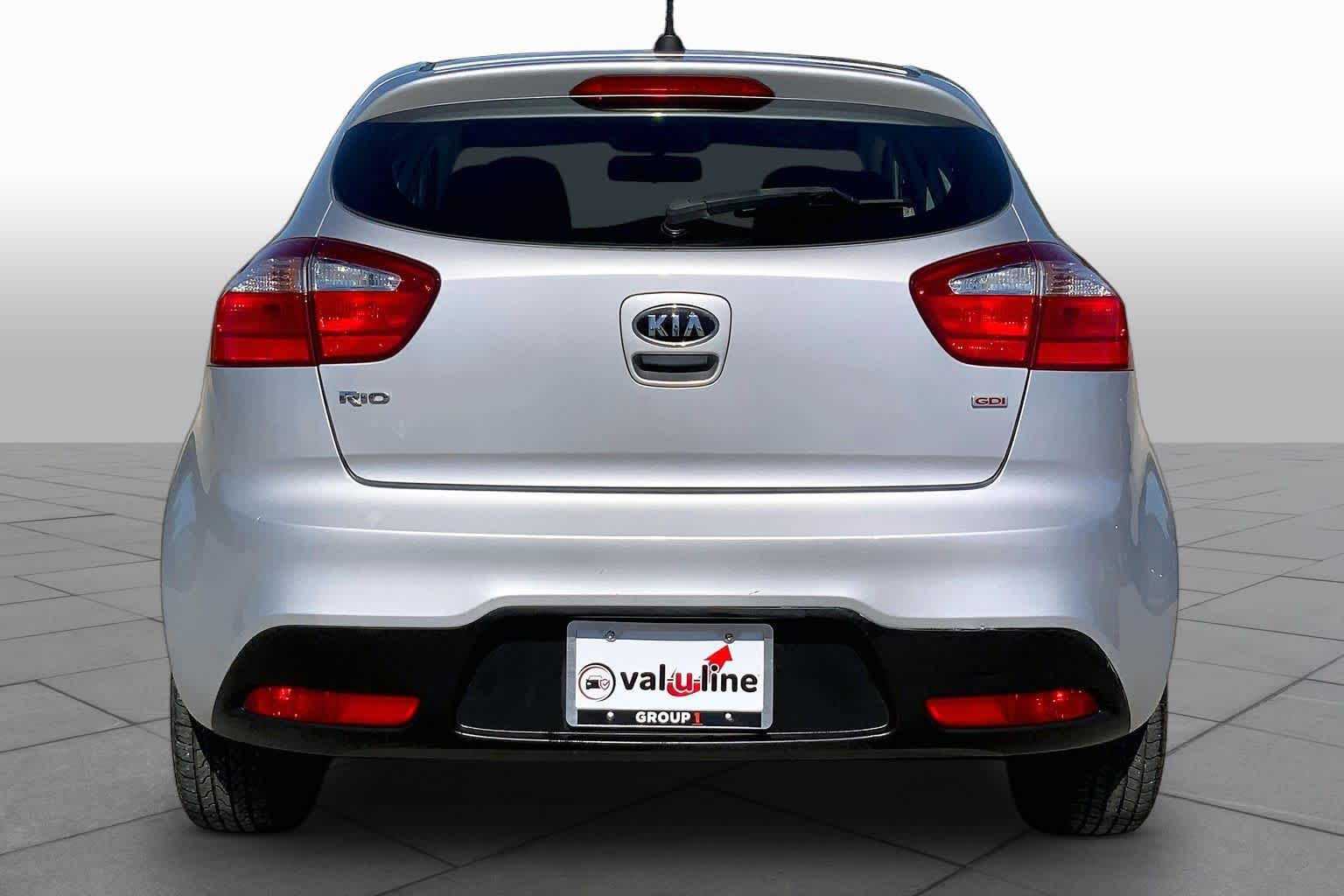 2012 Kia Rio photo 5 of 35