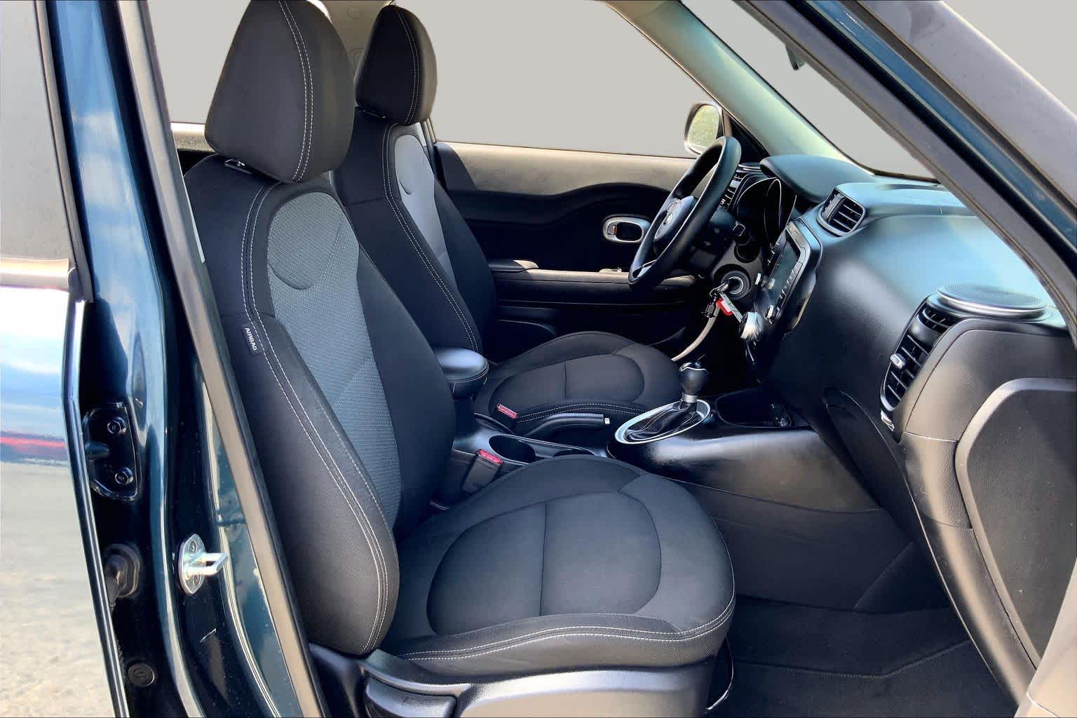2018 Kia Soul + Mysterious Blue at Beck & Masten Kia