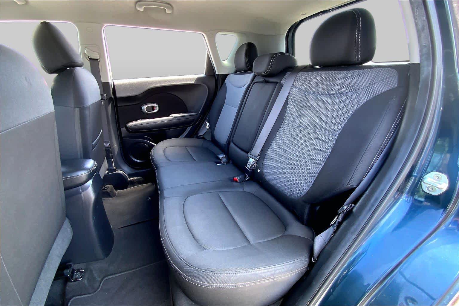 2018 Kia Soul + Mysterious Blue at Beck & Masten Kia