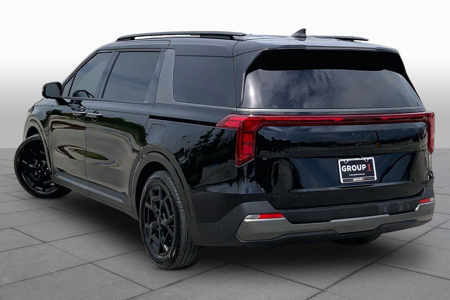 2026 Kia Carnival SX Aurora Black Pearl at Westside Kia
