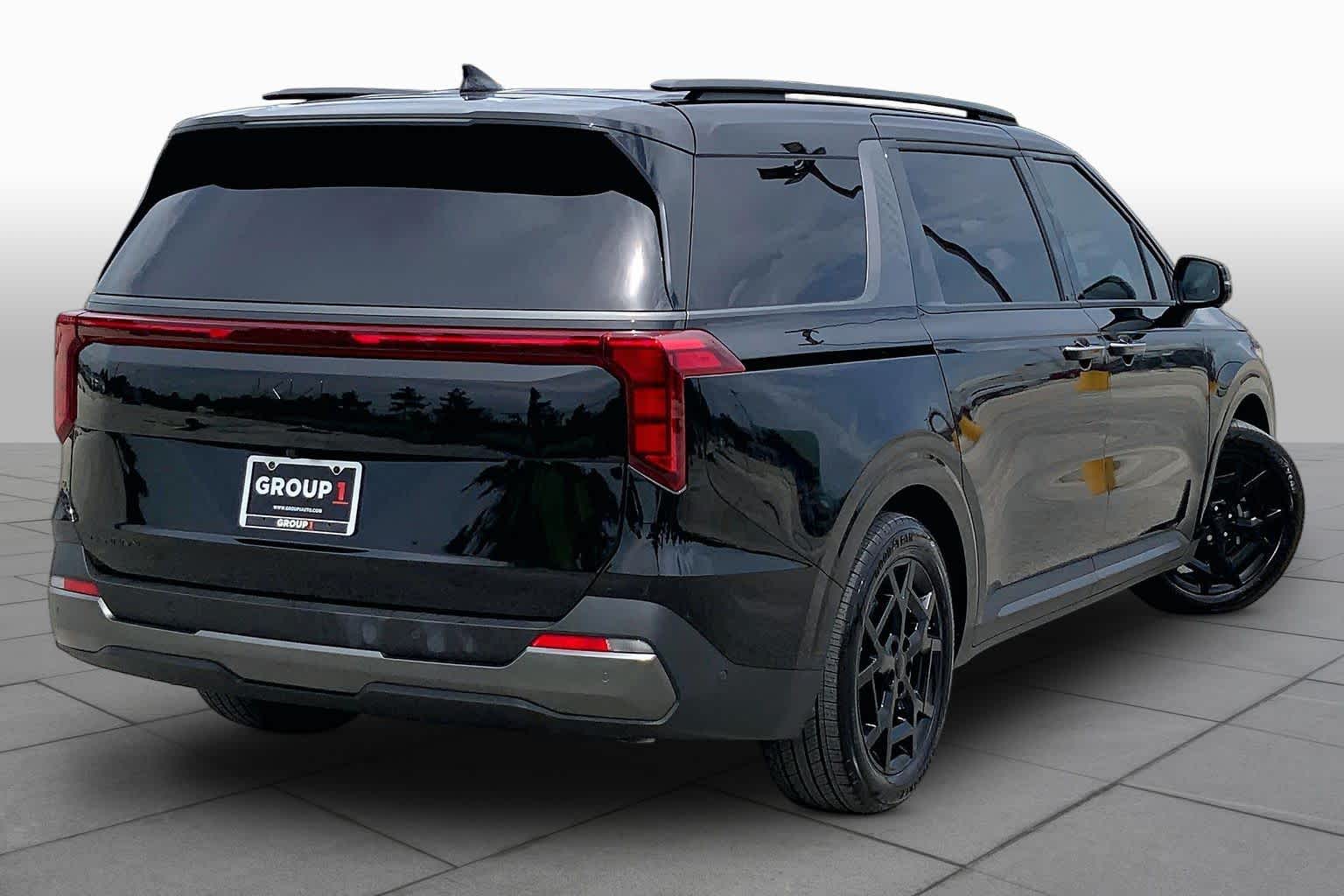 2026 Kia Carnival SX Aurora Black Pearl at Westside Kia