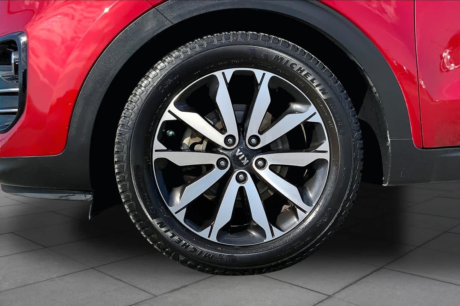 2019 Kia Sportage photo 11 of 36