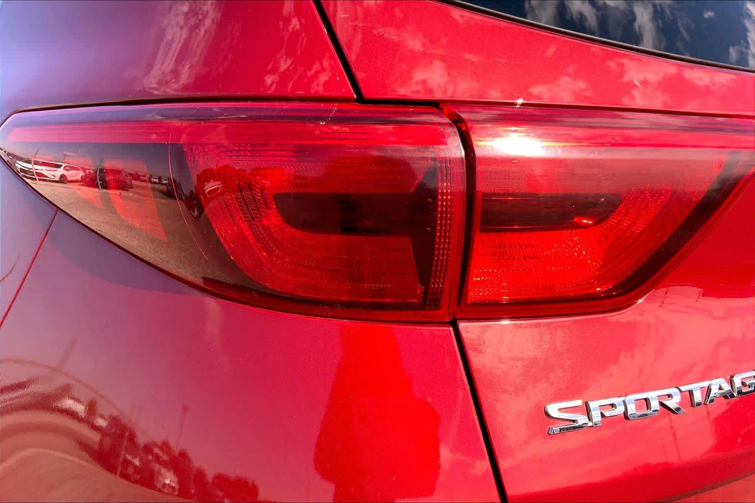 2019 Kia Sportage photo 28 of 36