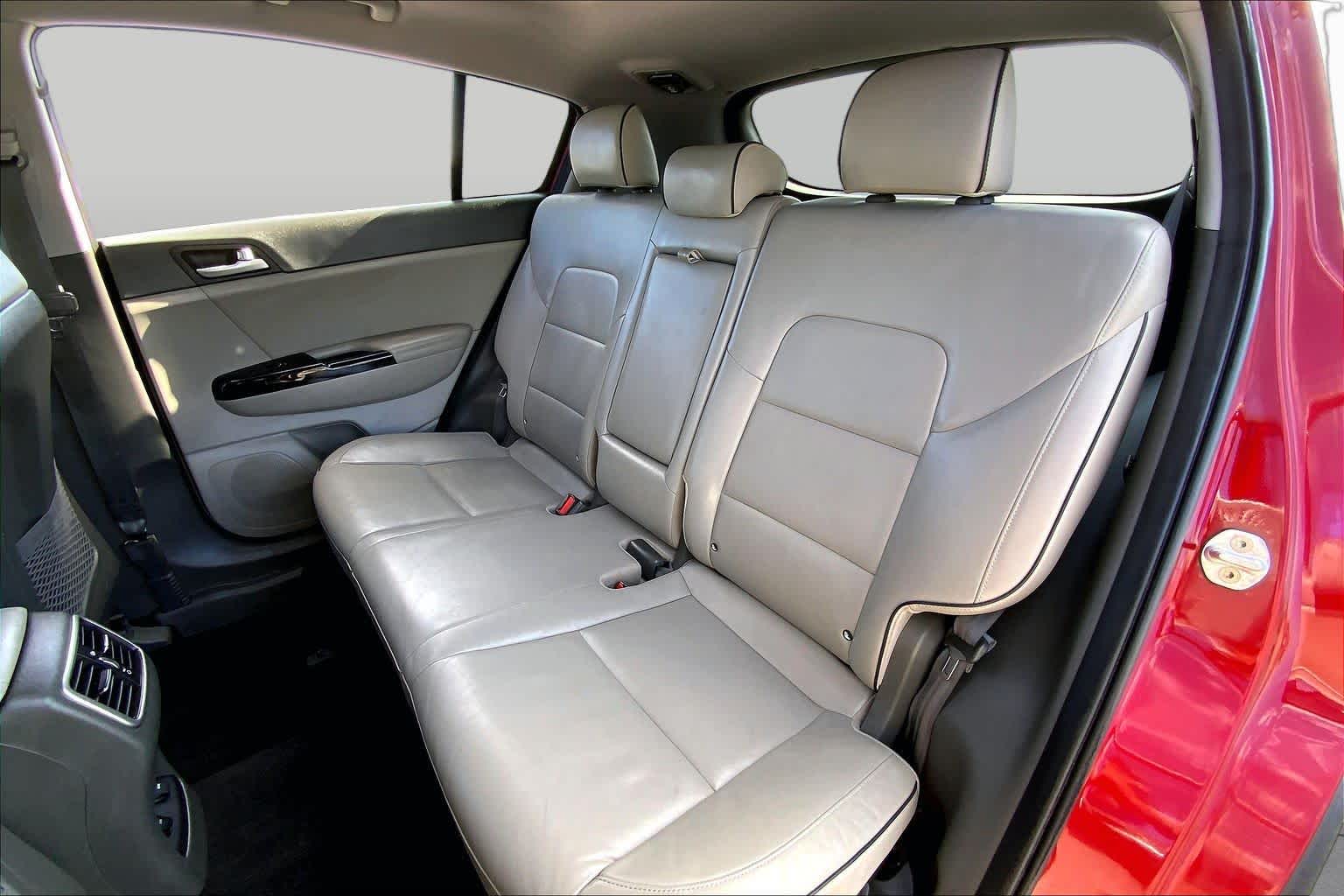 2019 Kia Sportage photo 20 of 36