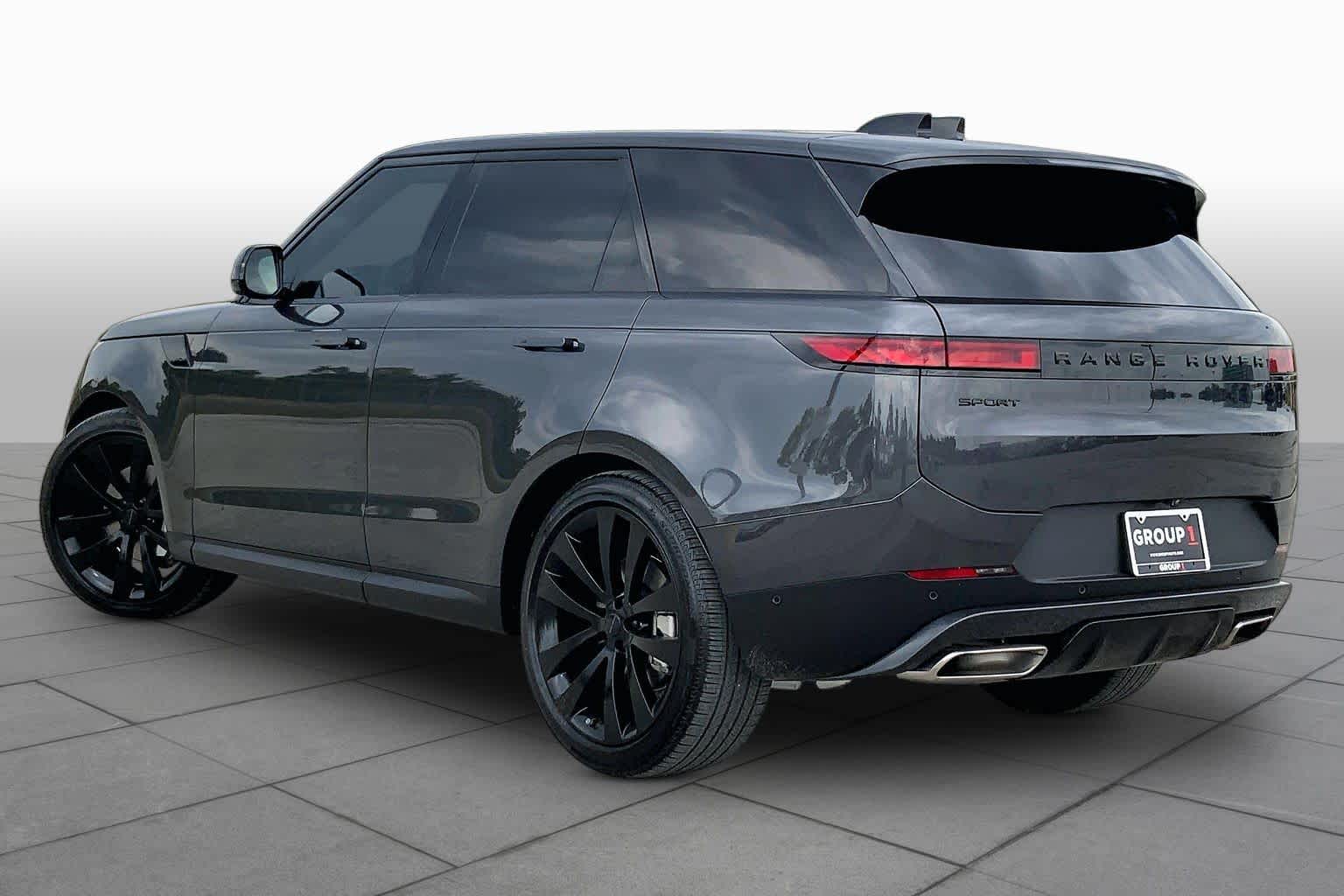 2026 Land Rover Range Rover Sport SE - 11
