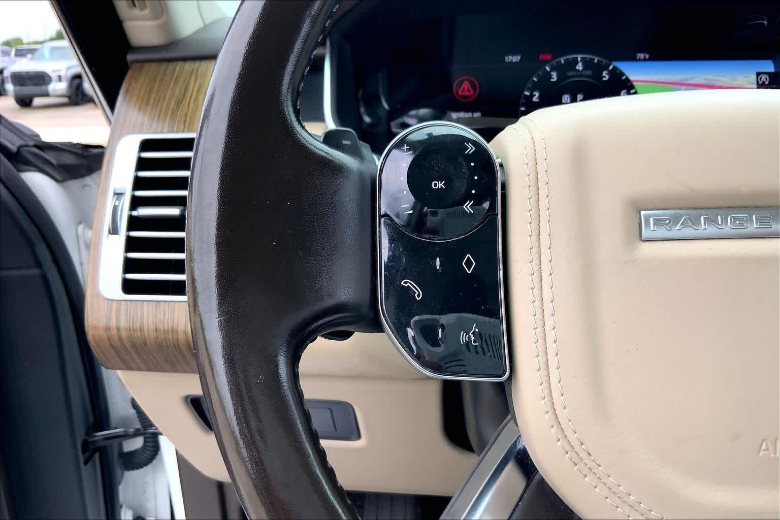 2019 Land Rover Range Rover HSE Yulong White Metallic at HGreg Houston