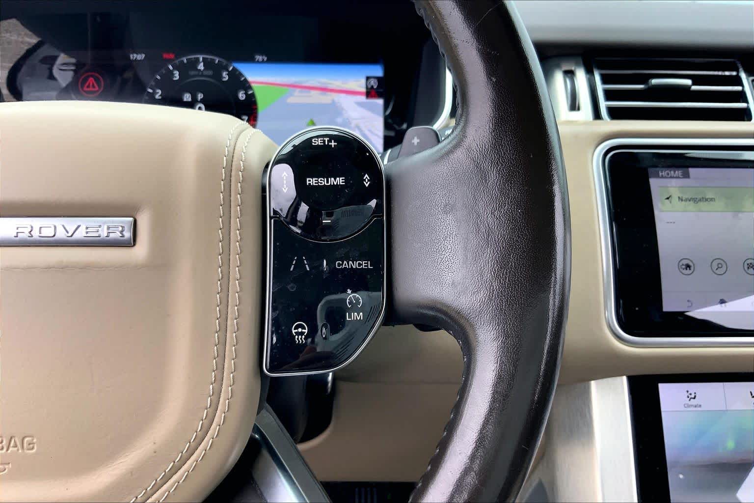 2019 Land Rover Range Rover HSE Yulong White Metallic at HGreg Houston