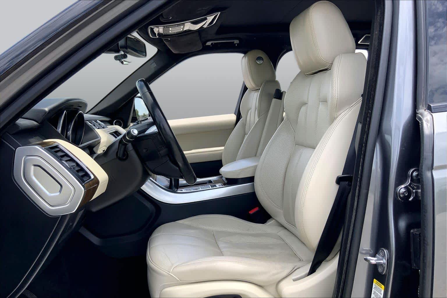 2016 Land Rover Range Rover Sport V6 Diesel HSE - 7