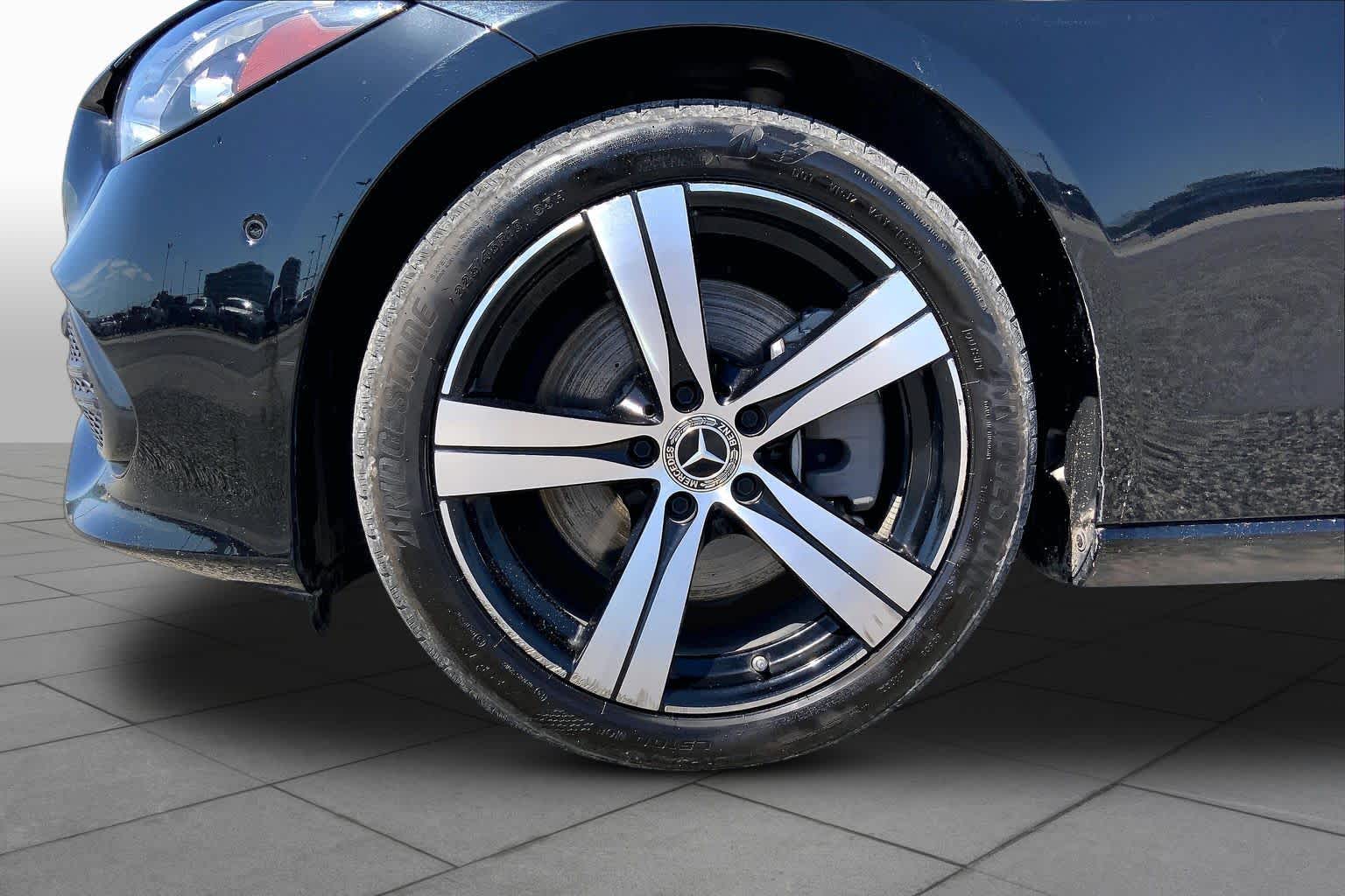 2025 Mercedes-Benz C 300 C 300 - 10