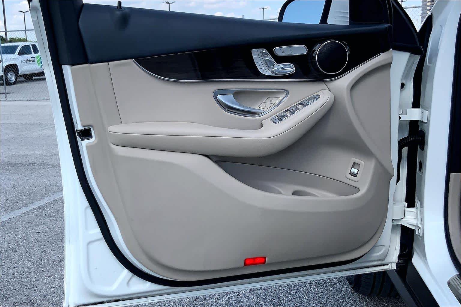 2022 Mercedes-Benz GLC 300 GLC 300 Polar White at Lexus Southwest Houston
