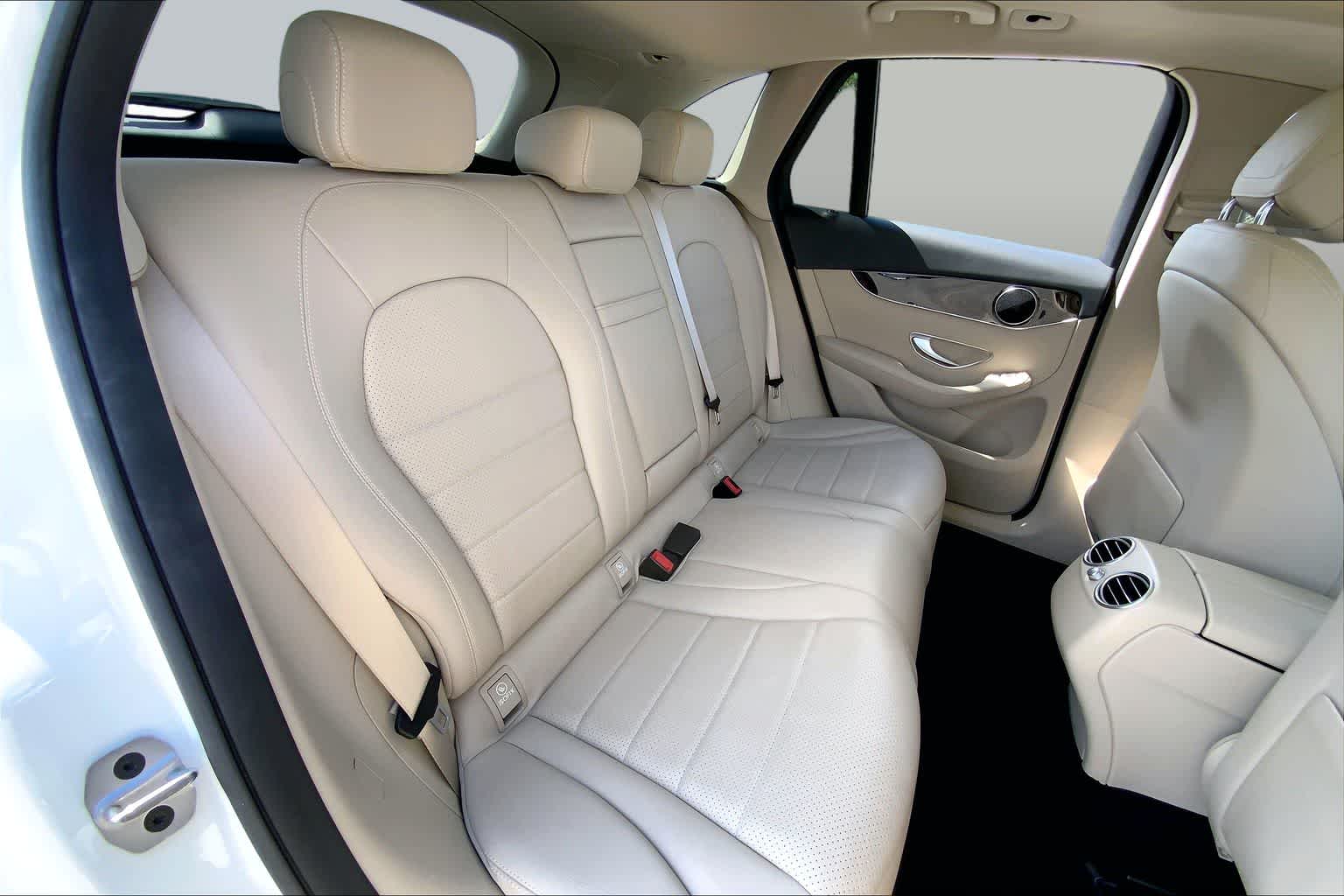 2022 Mercedes-Benz GLC 300 GLC 300 Polar White at Group 1 Toyota Southwest