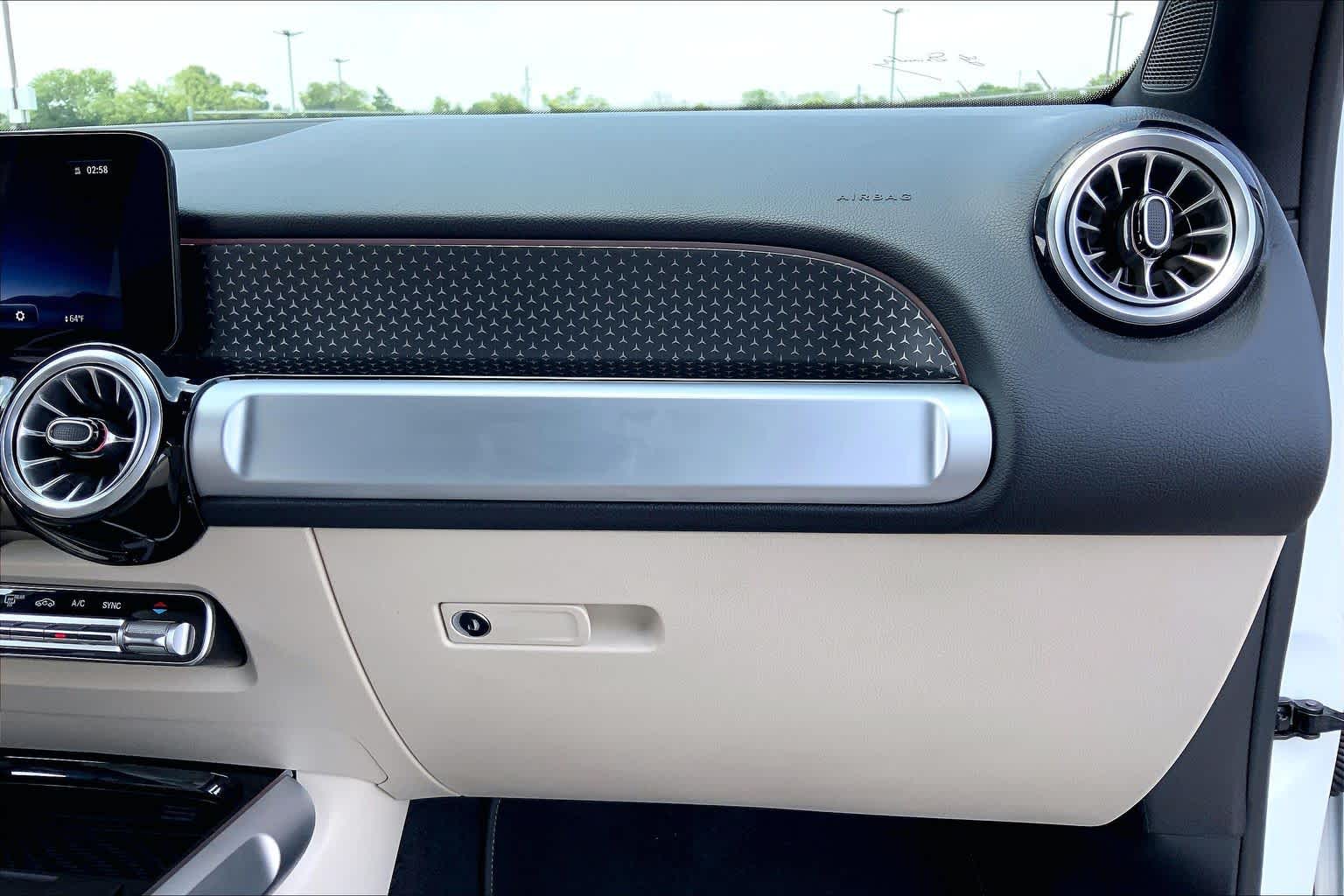 2025 Mercedes-Benz GLB 250 GLB 250 Polar White at Group 1 Toyota Southwest